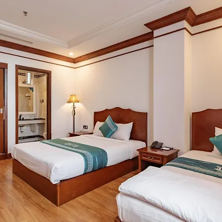 Ibiza Riverfront Da Nang Hotel Powered By Aston Exterior photo