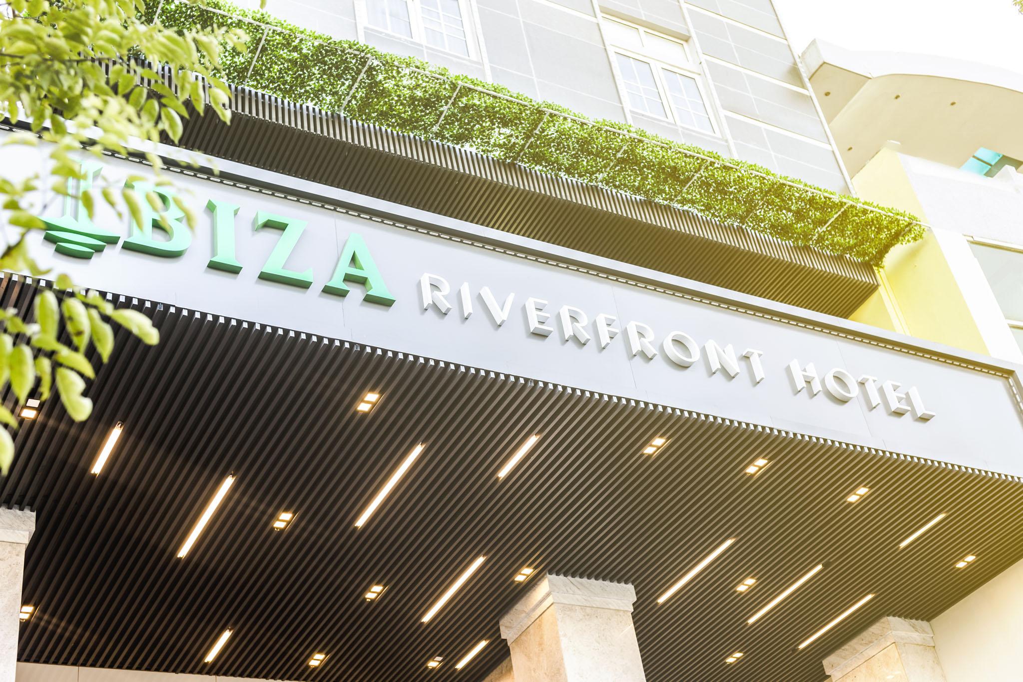 Ibiza Riverfront 4*