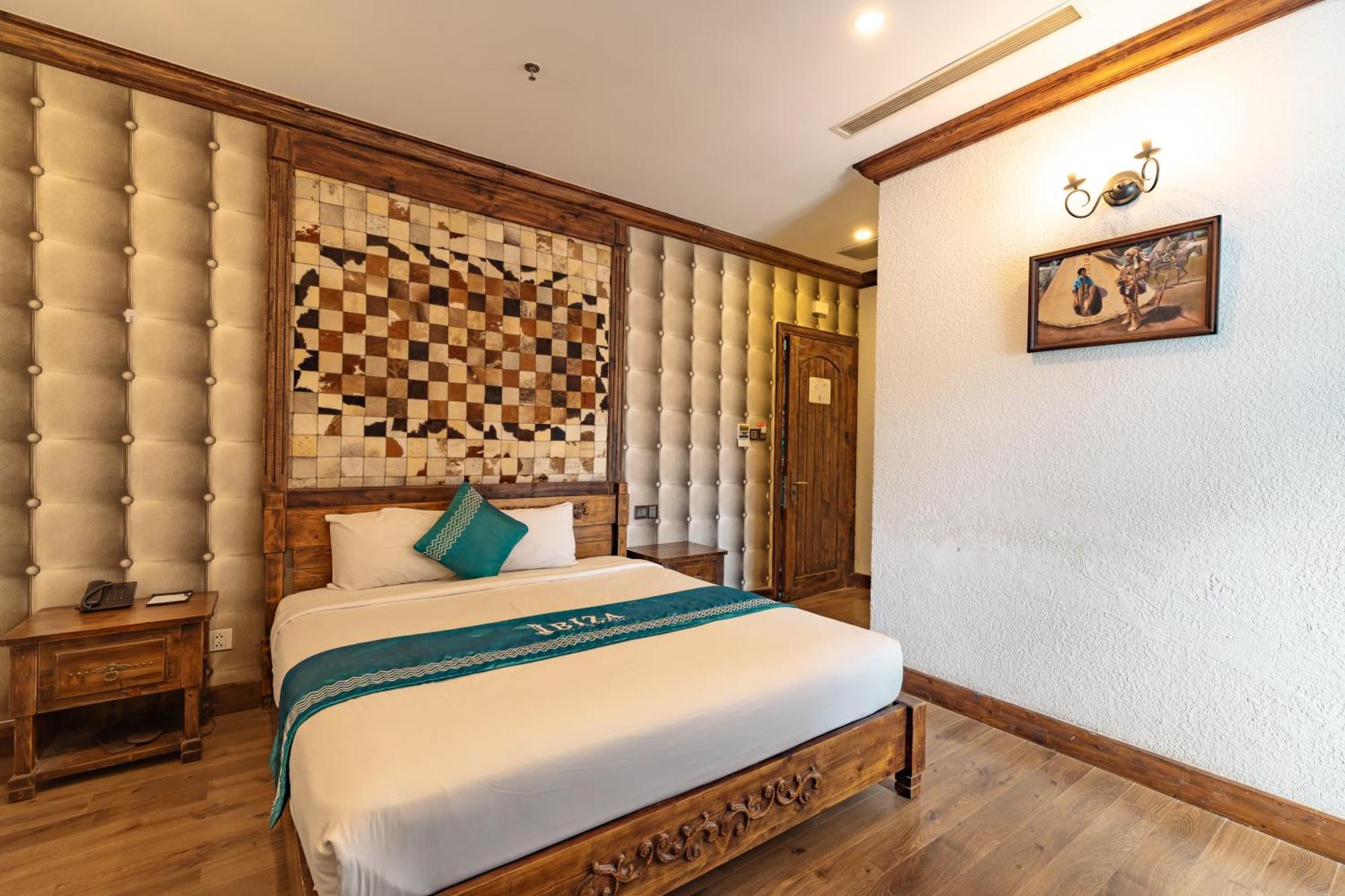 Ibiza Riverfront 4* Đà Nẵng
