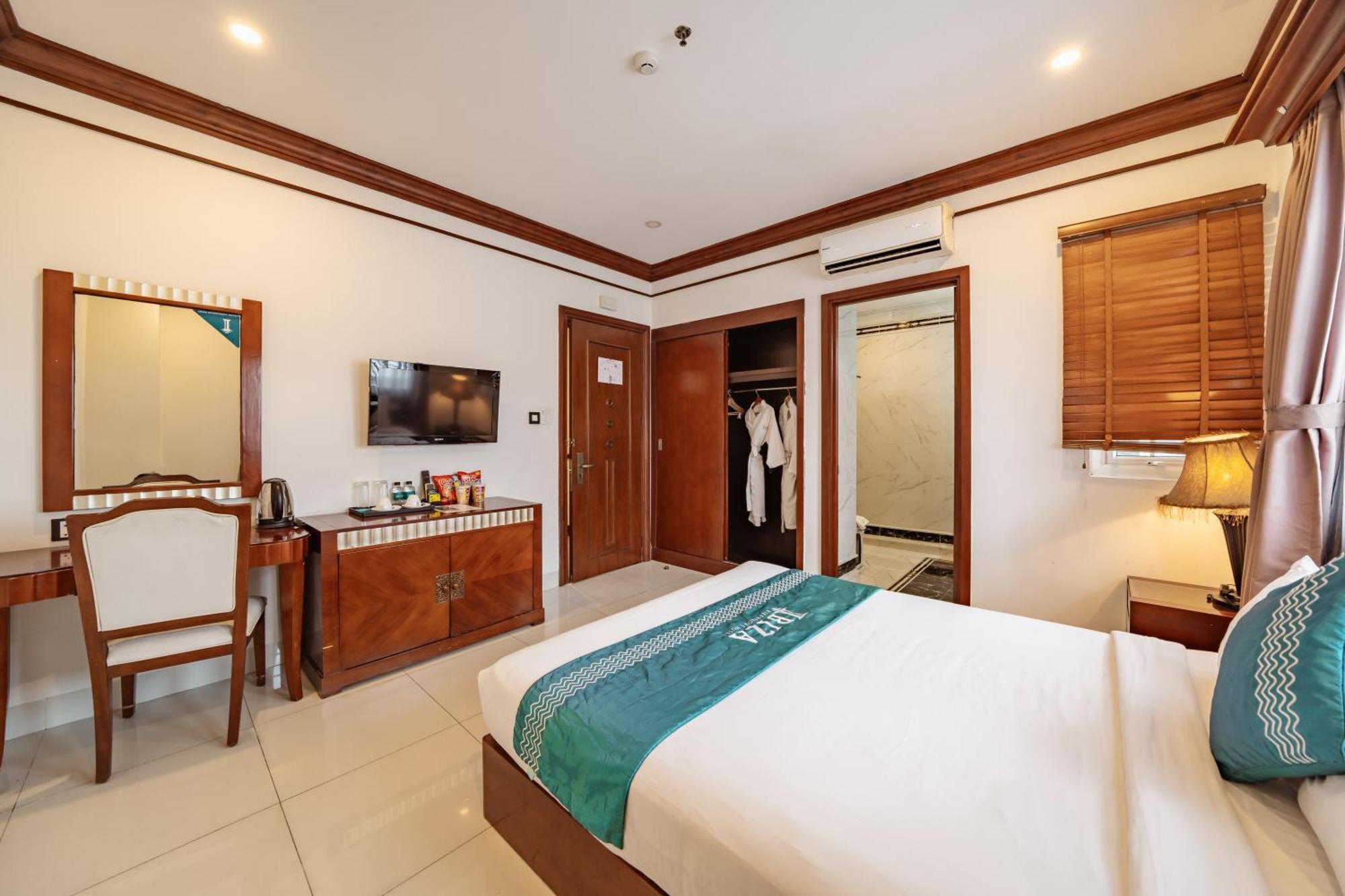 Ibiza Riverfront 4* Đà Nẵng